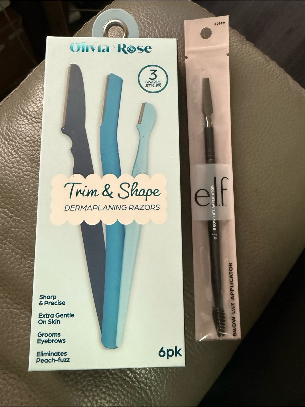 Trim & Shape Dermaplaning Razors - Blue Variety (6 pk) & brow lift applicator